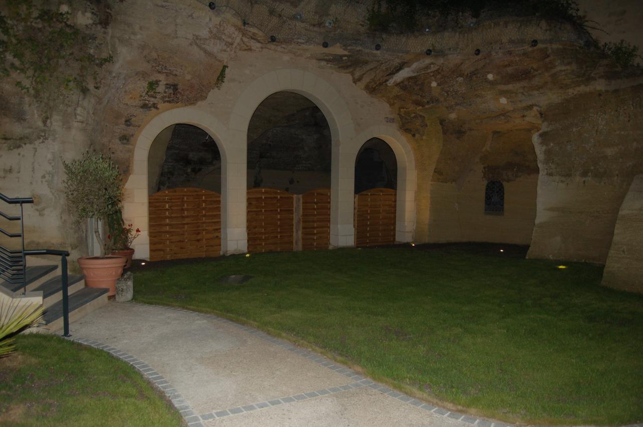 Rocaminori Hotel Louresse-Rochemenier Zewnętrze zdjęcie