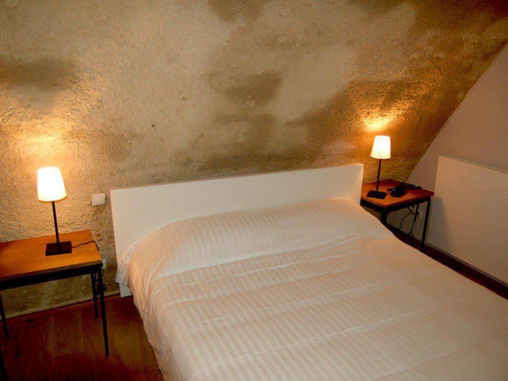 Rocaminori Hotel Louresse-Rochemenier Zewnętrze zdjęcie