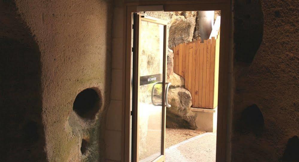 Rocaminori Hotel Louresse-Rochemenier Zewnętrze zdjęcie
