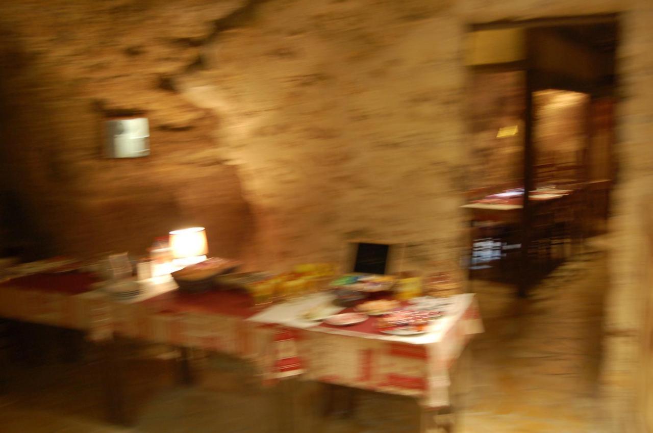 Rocaminori Hotel Louresse-Rochemenier Zewnętrze zdjęcie